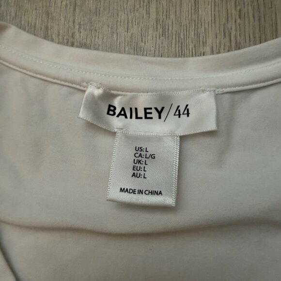 Bailey 44 Women's Blouse L White Round Neck Eyelet Embroidered Short Sleeve Boho - Picture 3 of 6